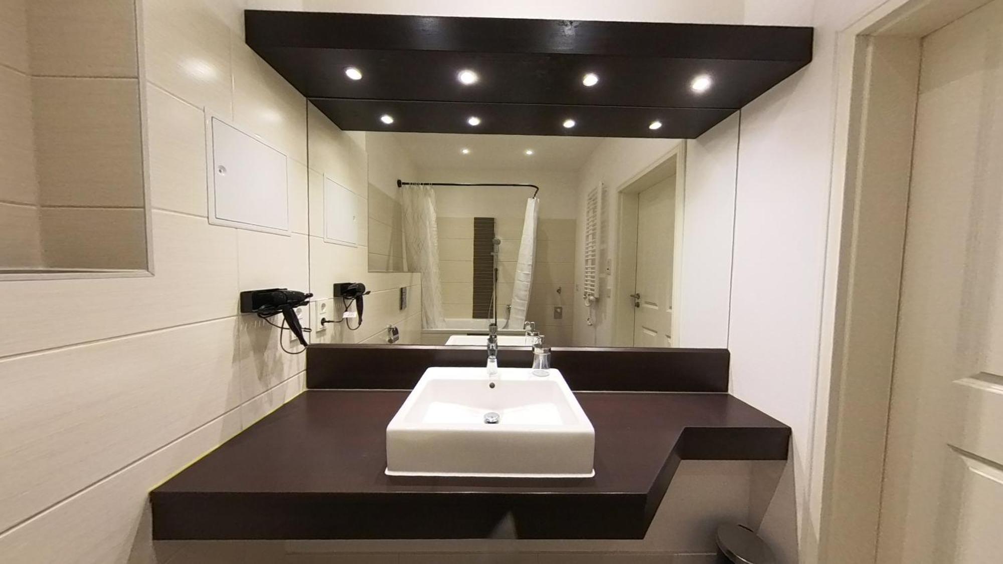 Modernes Einraumzimmer Mit Eigenem Bad, Balkonnutzung, Zentrumsnah - In 10 Minuten Mit Dem Rad Oder Dem Oepnv Zur Arena Und In Leipzigs Innenstadt Exterior photo